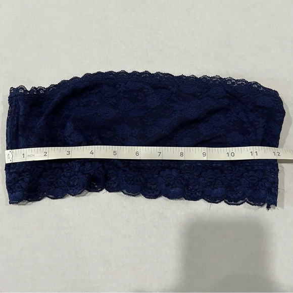 Victoria’s Secret Pink size Medium lace bandeau bralette blue - Picture 5 of 8